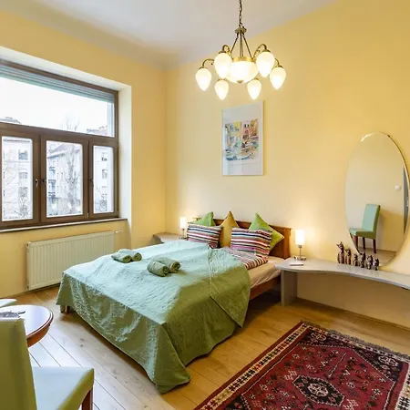 Jewel In Buda 부다페스트